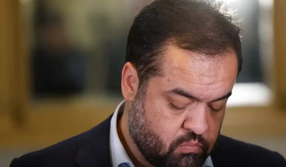 Advogado Próximo a Ex-Governador do Rio é Alvo de Operação Sem Refino