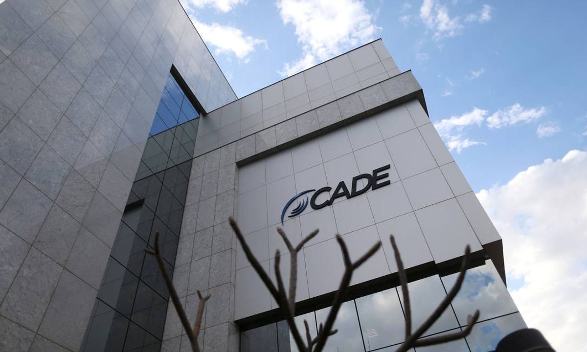 Cade registra aumento recorde de notificações e debate sobre elevação de limites de faturamento se intensifica