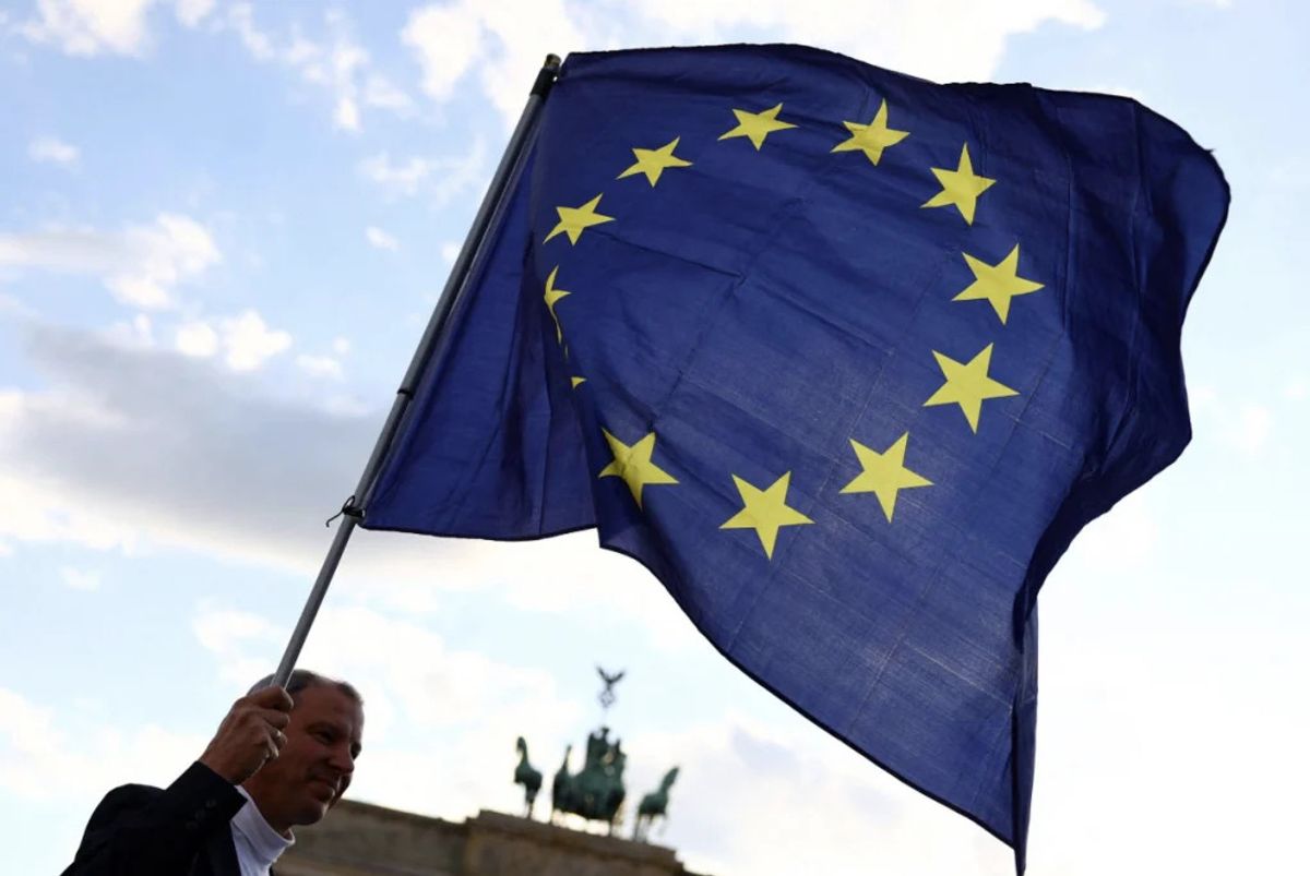 Cinco países da UE apoiam centro de retorno para migrantes fora do bloco