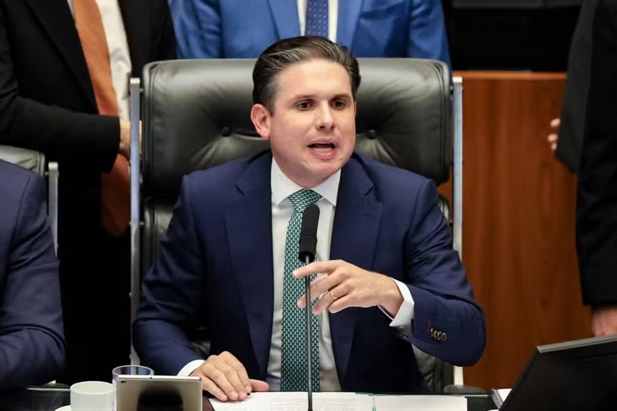 Confronto Político na Paraíba Envolve Lideranças Nacionais e o TCU