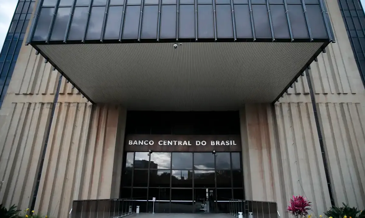 Fluxo cambial em agosto registra saída líquida de US$ 3,914 bilhões
