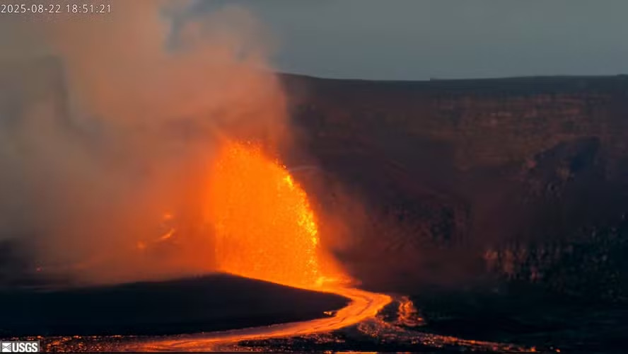 Guatemala Emite Alerta Máximo Após Intensa Erupção do Vulcão de Fuego