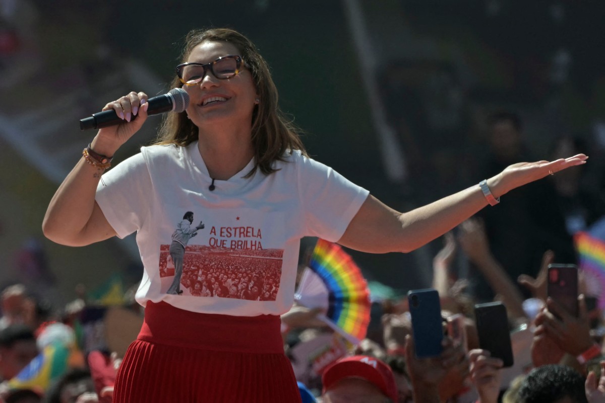 Janja da Silva recorda Marisa Letícia em evento de campanha de Lula em São Bernardo do Campo