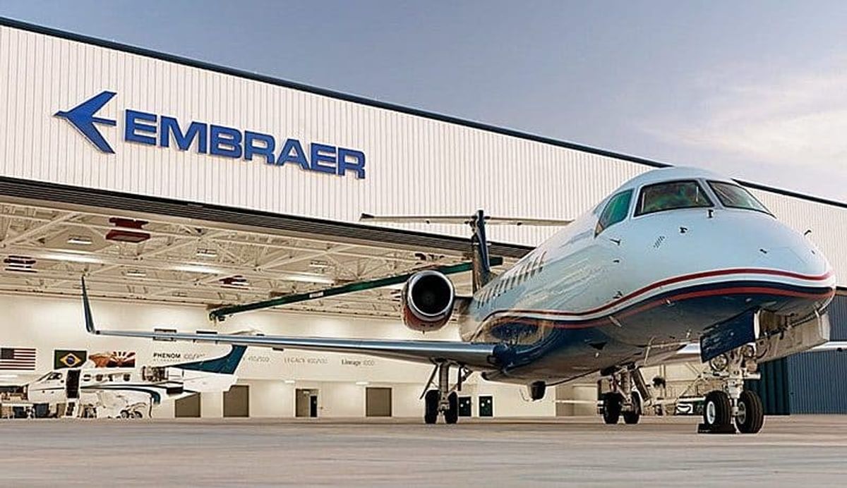 Jato Leve da Embraer Alcança Certificação Tripla e Pouso Automático