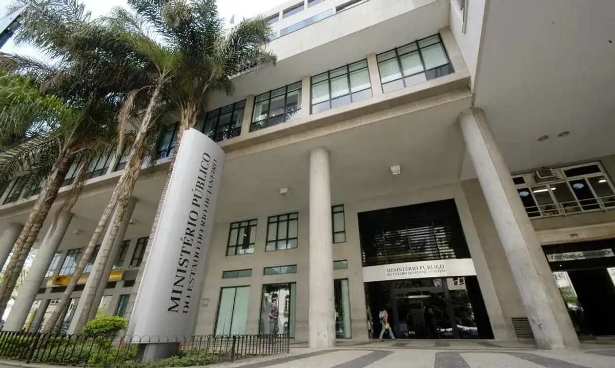 MPRJ denuncia cinco por morte de ciclista em Copacabana