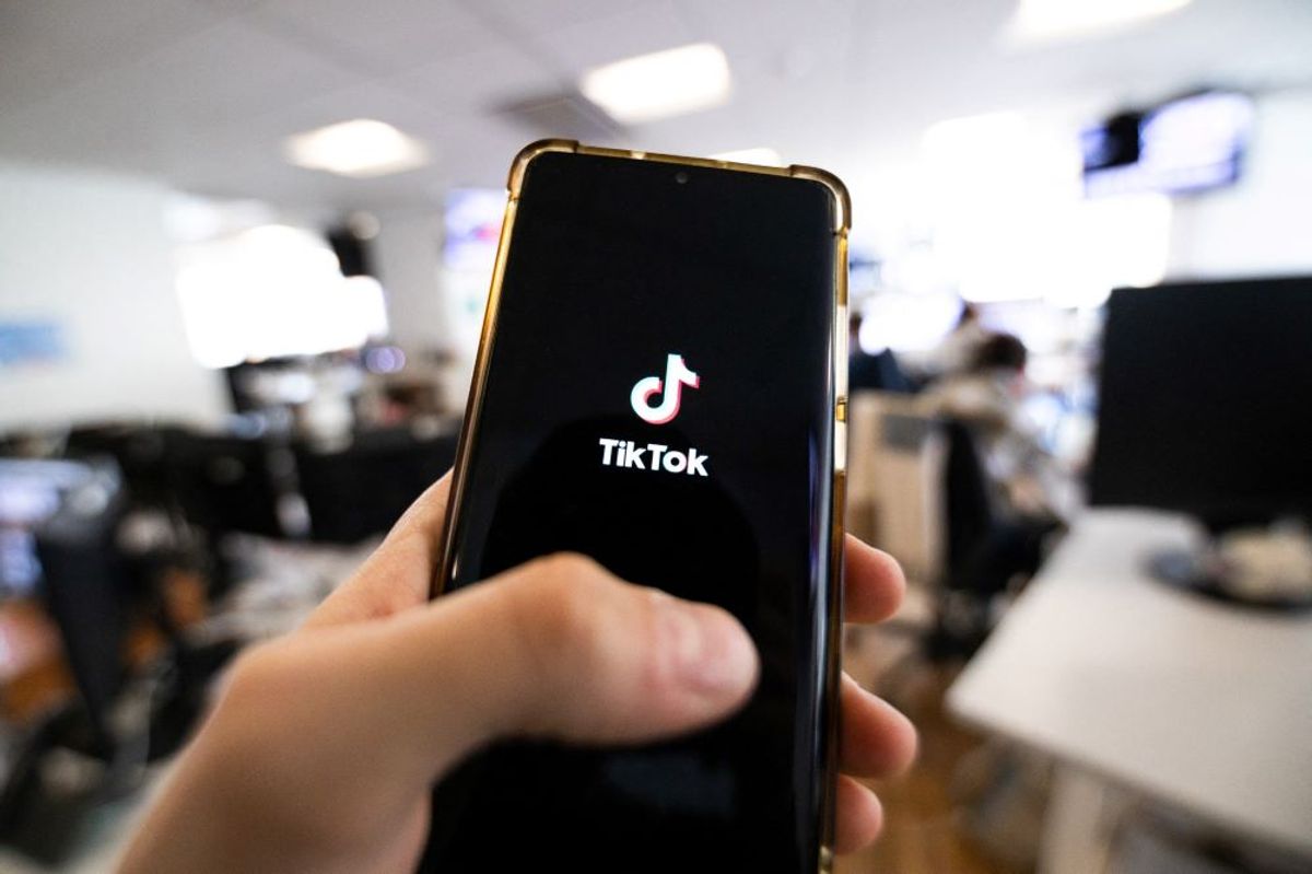 TikTok multado em R$ 153,7 milhões por suposta coleta de dados de crianças no Brasil